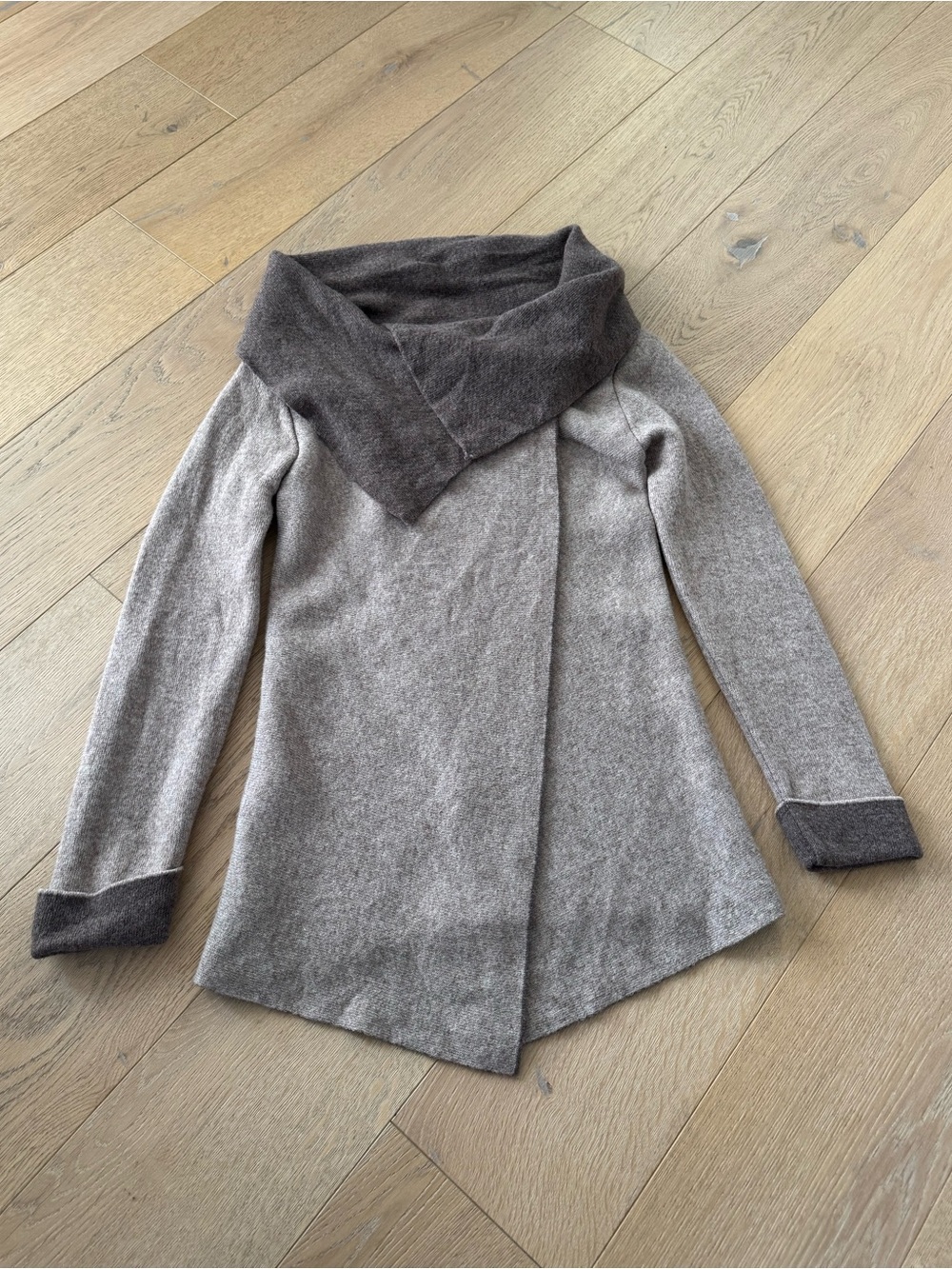 Chiaramente Wool Blend Sweater Cardigan Size Medium